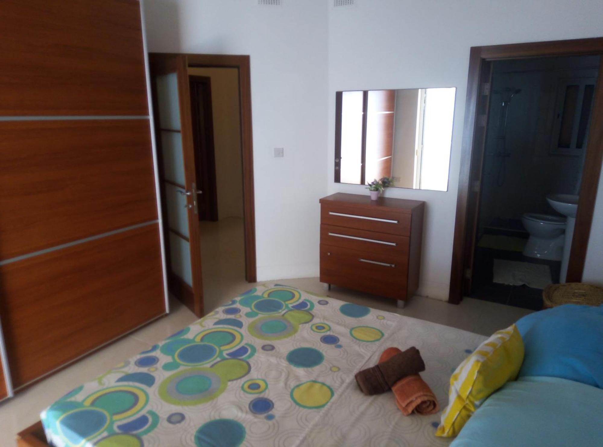 Swieqi Apartment Saint Julian's ภายนอก รูปภาพ