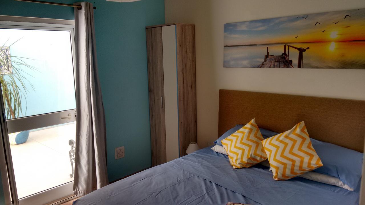 Swieqi Apartment Saint Julian's ภายนอก รูปภาพ